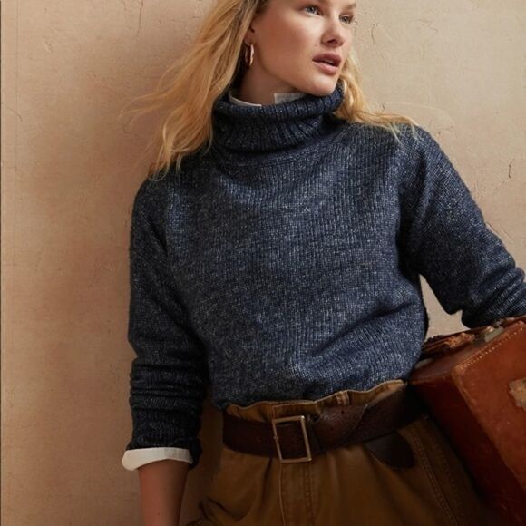 Banana Republic Petite Cozy Oversized Turtleneck Sweater - Picture 1 of 11